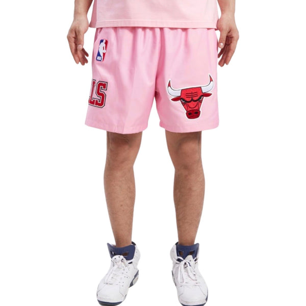 Chicago Bulls Classic Woven Short (Pink)