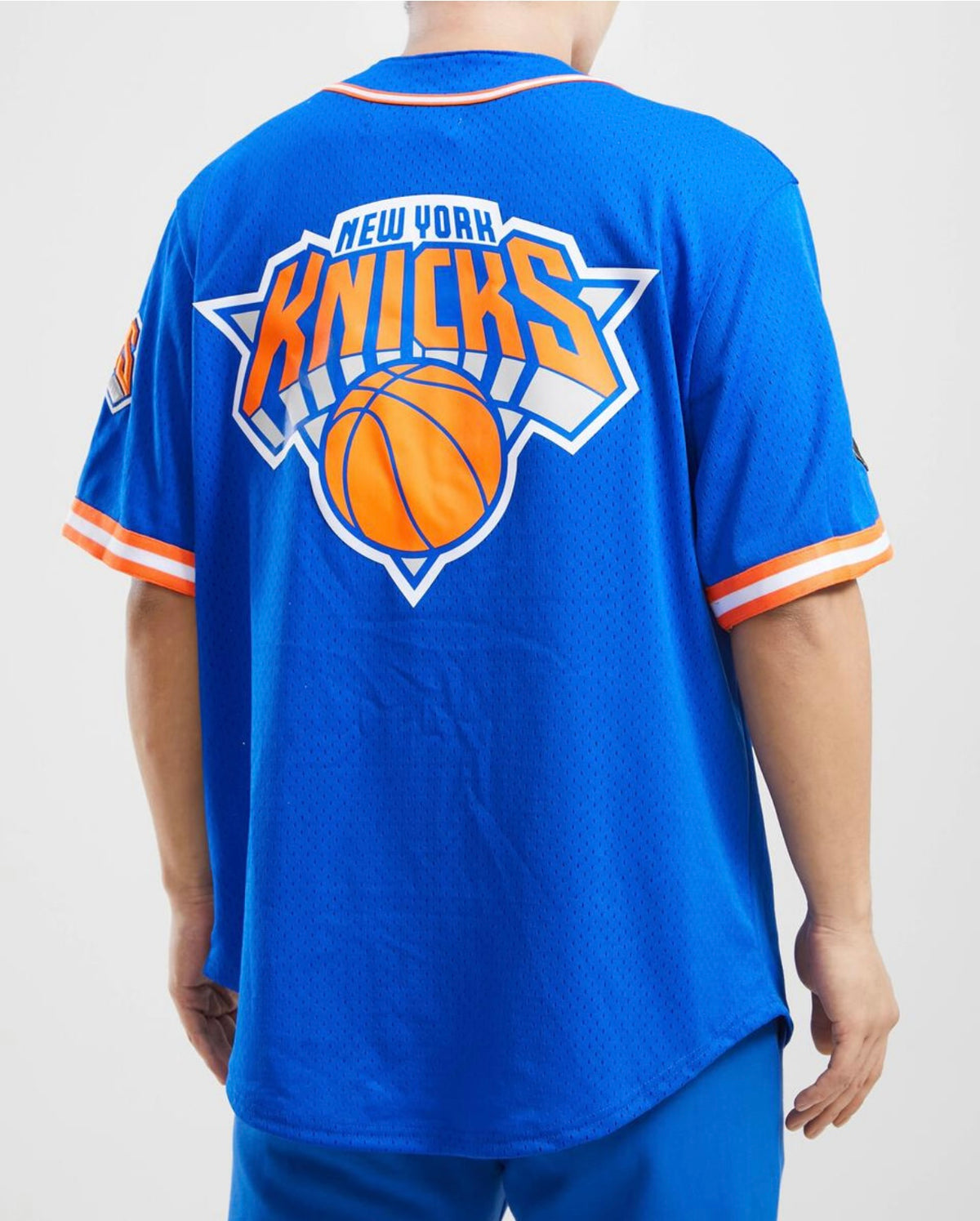 New York Knicks Logo Mesh Button Up Shirt – Era Clothing Store